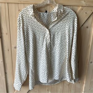 Express Portofino Size Medium Satin Polka Dot Business Casual Shirt